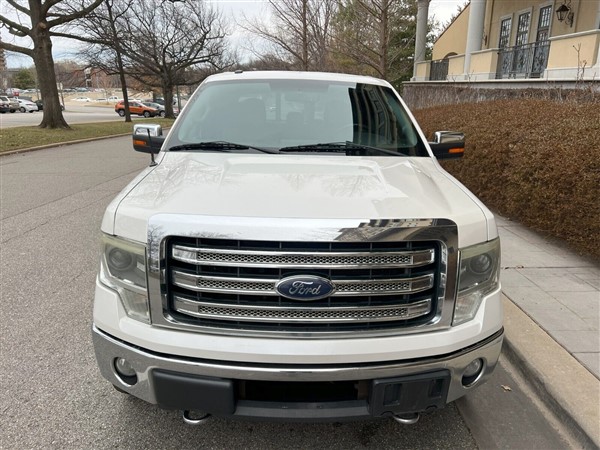 Ford F-150 Lariat photo 4